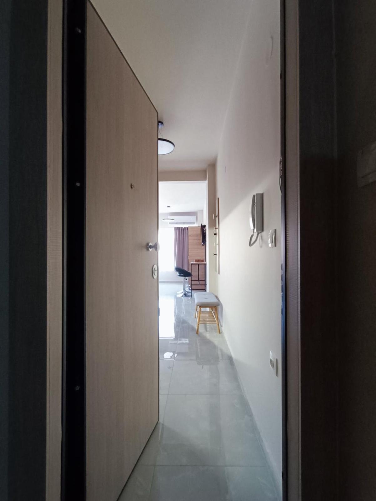 Central Studio In Veria Bagian luar foto