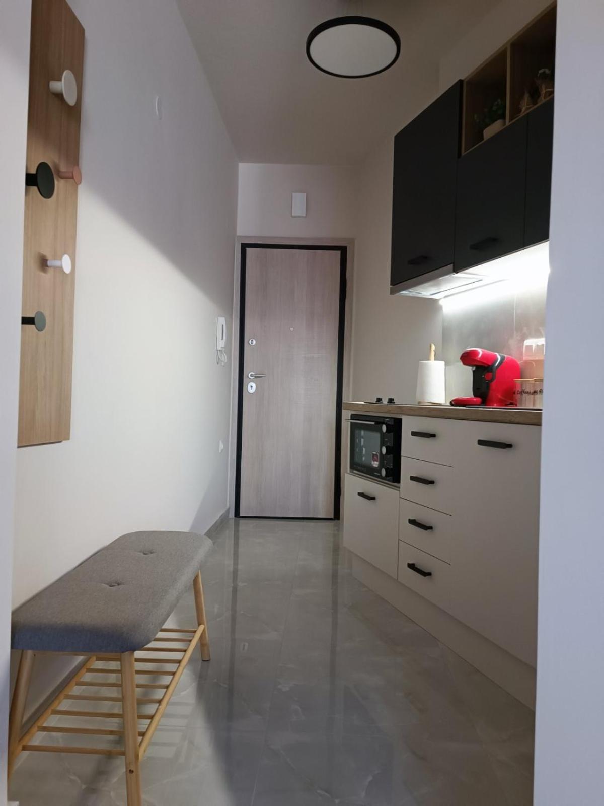 Central Studio In Veria Bagian luar foto